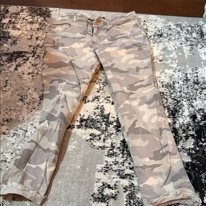 EXPRESS. Women’s, stretch, cropped, high rise, camo jeans. Never worn.